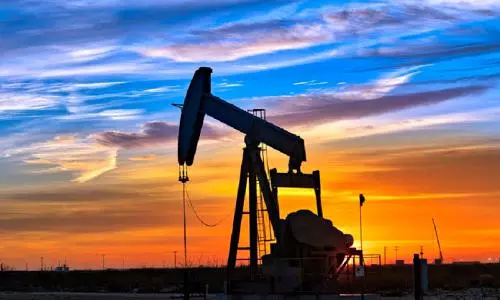 Unions oppose move to privatise state oil fields