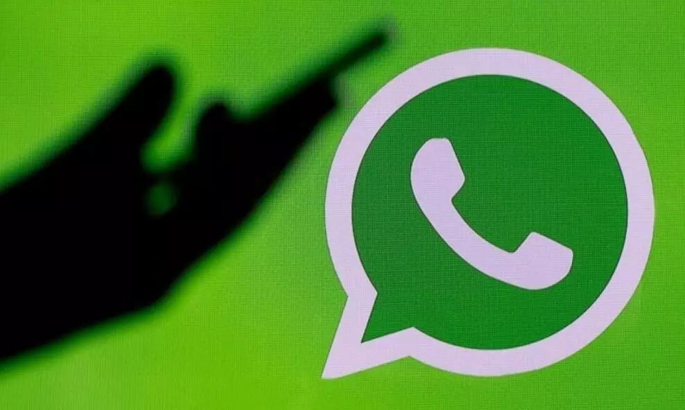 WhatsApp testing new interface for voice calls
