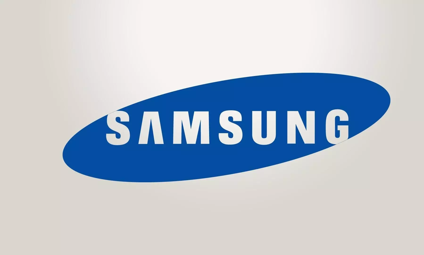 Samsung tops overall India handset market with 17% share