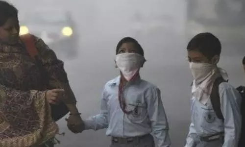 Delhi schools to remain closed again after SC slams govt for opening schools amid rising pollution