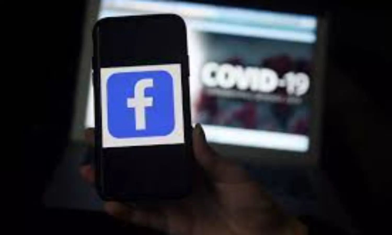 Facebook removes large Chinese network that spreads misinformation on COVID