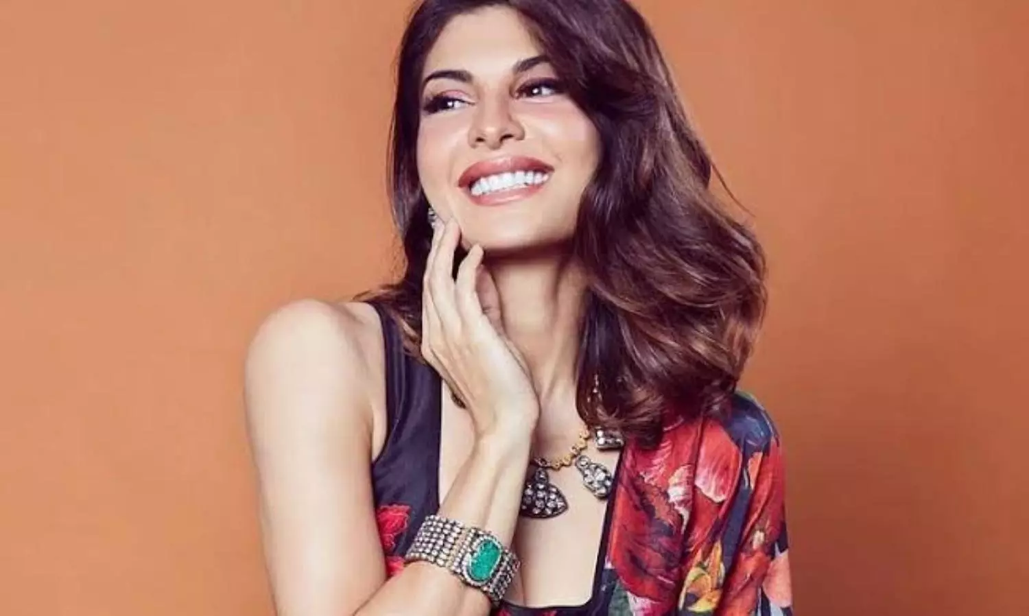 50 lakh horse, 9 lakh cat: Conman gifted Bollywood actresses crores