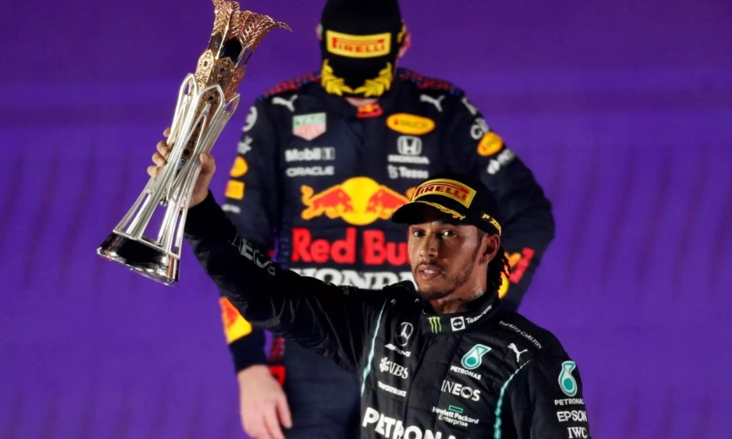 Formula One: Lewis Hamilton wins chaotic Jeddah Grand Prix