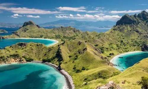 Tsunami warnings issued after magnitude 7.6 earthquake in Indonesia