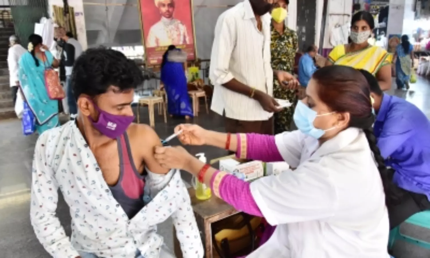 Niten Gadkari, Amit Sha, Om Birla, Pushyu Goyal issued vaccination certificates in UP
