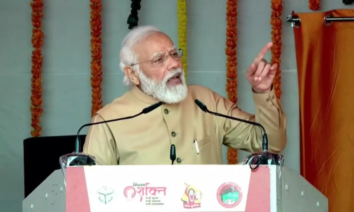 Government working relentlessly to empower daughters: PM Modi in UP