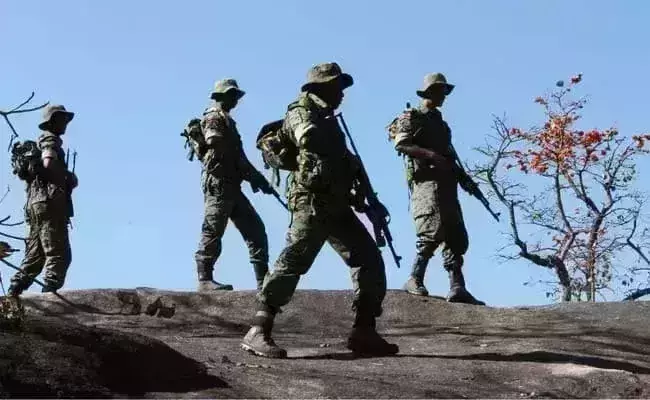 Head constable kills SI in CRPF camp; attempts suicide