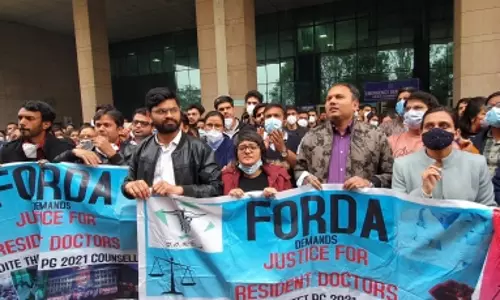 Resident doctors protests intensify; patients stranded in Delhi