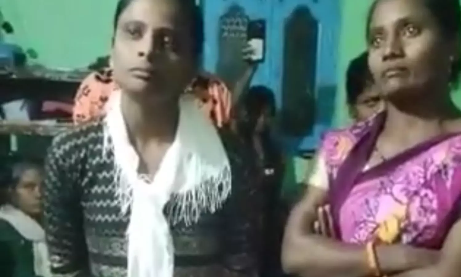 Dalit women stand up to Bajrang Dals attempt to disrupt Christmas celebrations in viral video