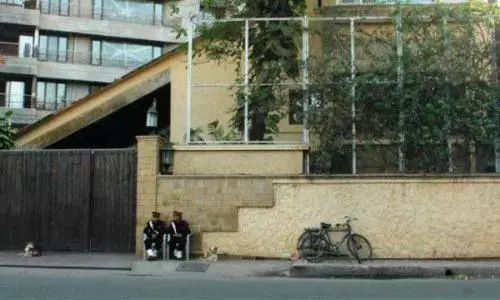 Maharashtra Lokayukta slams BMC over delay in razing Bachchans bungalow wall citing lame excuses