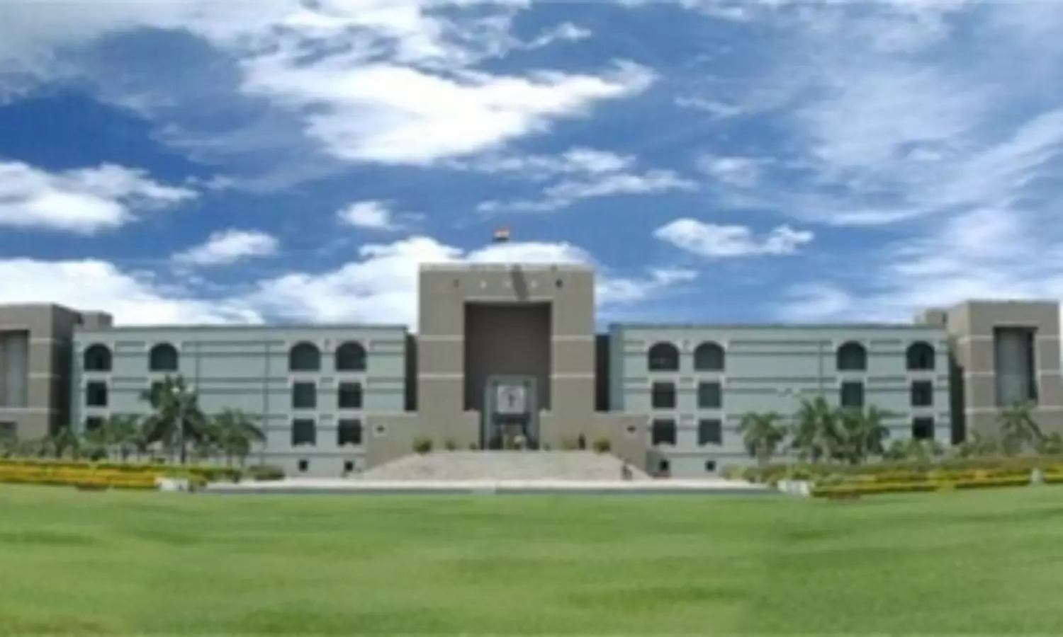 Gujarat HC issues notice to govt on alleged police encounter of 14-year-old