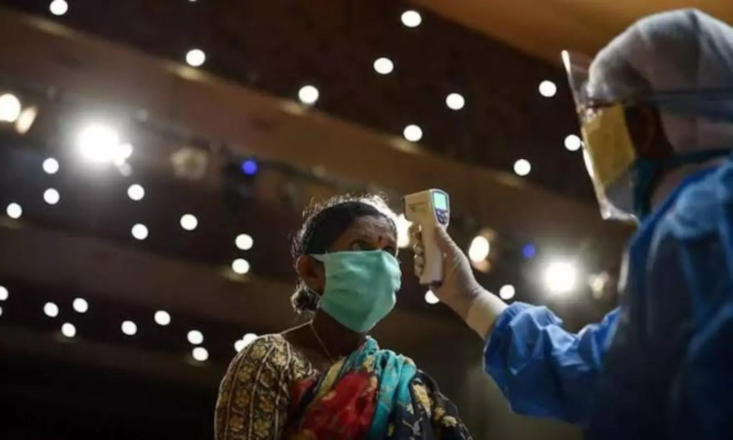 Positivity rate dips but over 2 lakh fresh infections in India
