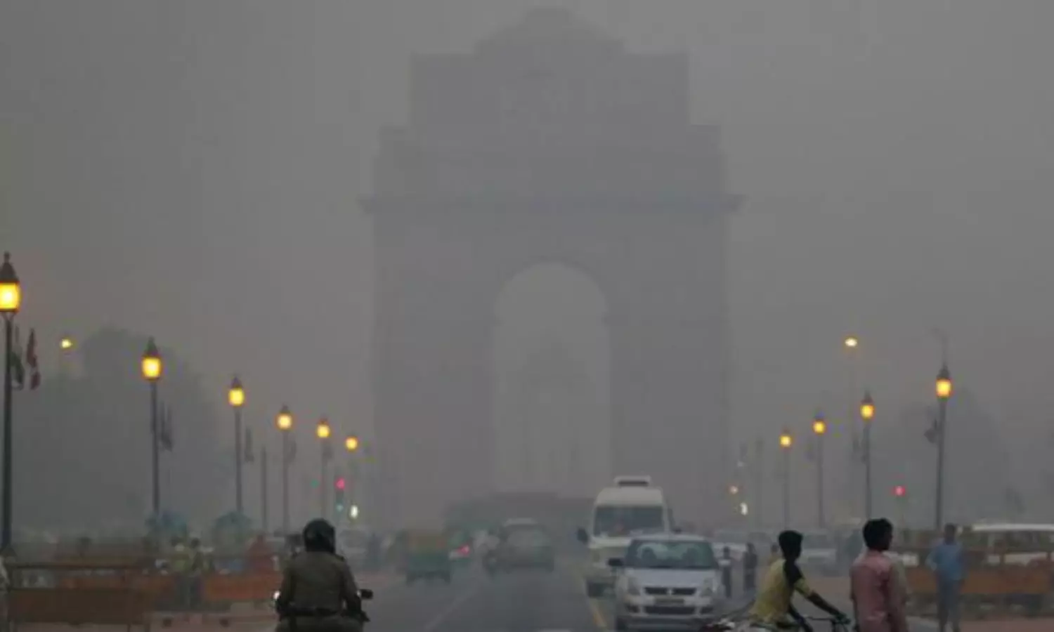 Delhis air quality drops to very poor with AQI 312