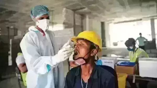 Omicron gradually replacing Delta variant in India: Top medical expert
