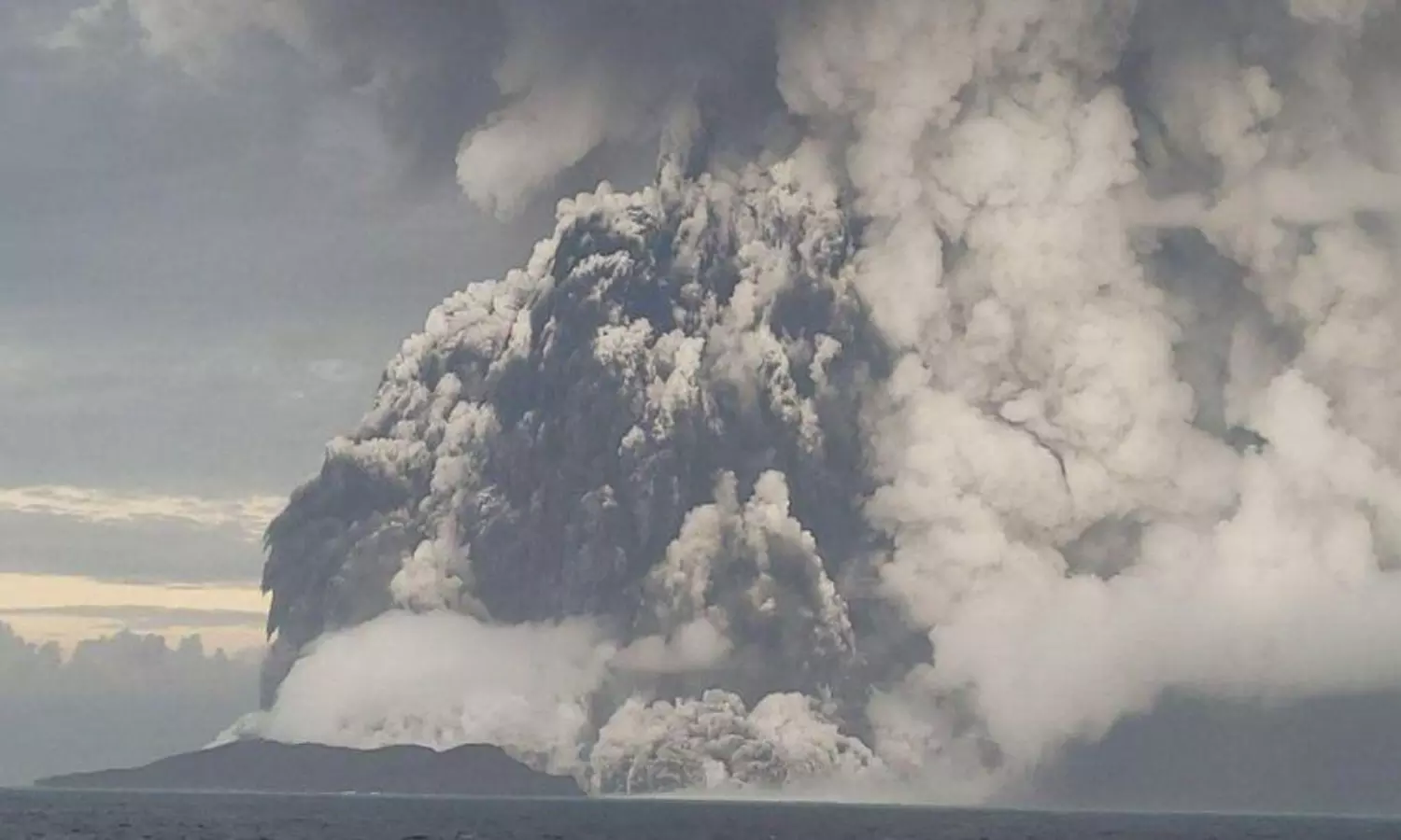 Volcano Morapi in Indonesia erupts, spewing ashes 3km high