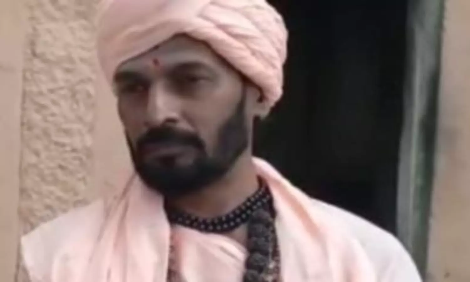 Hindu seer calls for shutting down mosque claiming its a temple