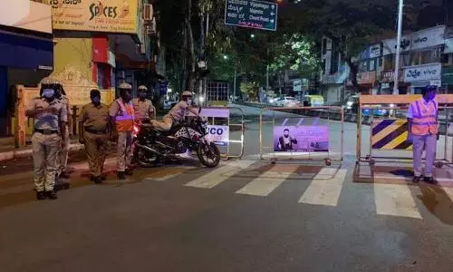 Karnataka withdraws weekend curfew, night restrictions to continue