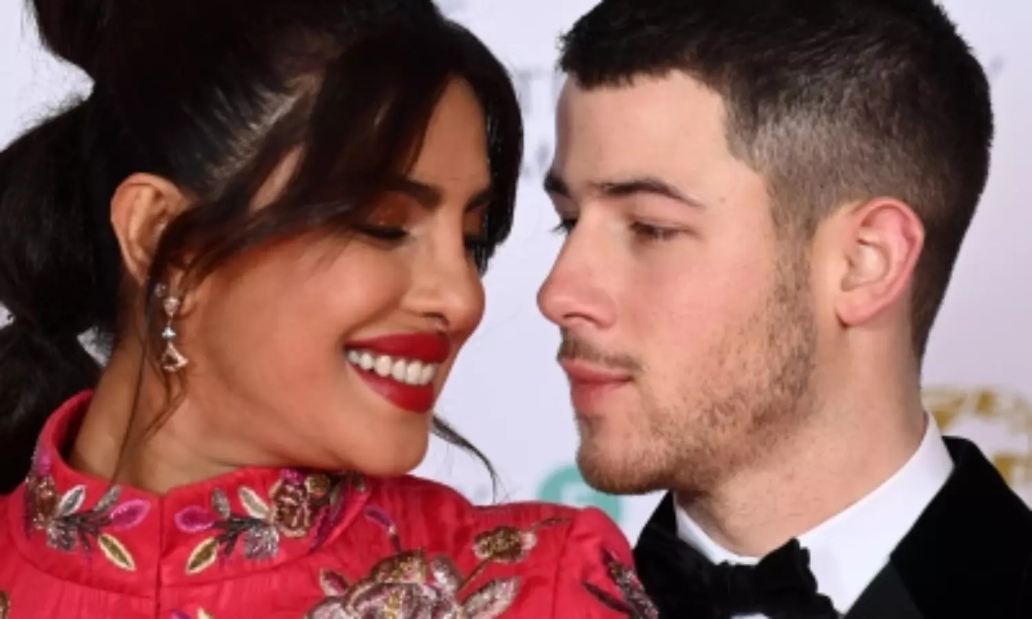 Priyanka, Nick Jonas bring home a child