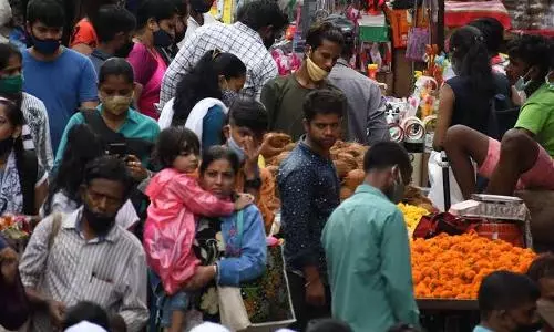 India records 2,86,384 fresh Covid cases, 573 fatalities