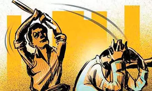 Man gets beaten by four with iron rods over personal rivalry