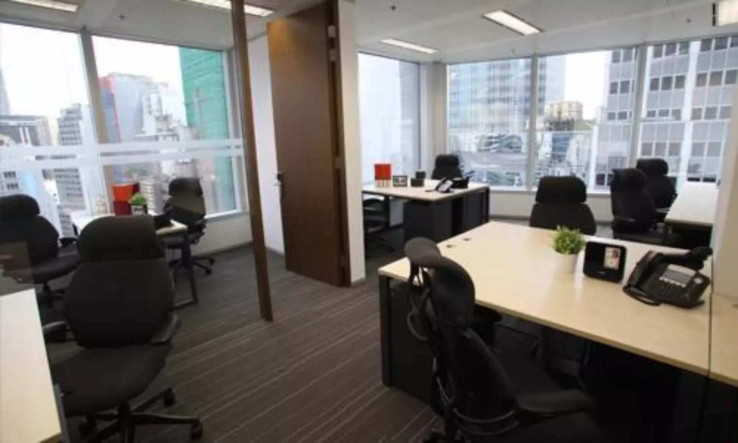 4 cities 2021 office rental fell by 6% in Oct-Dec quarter