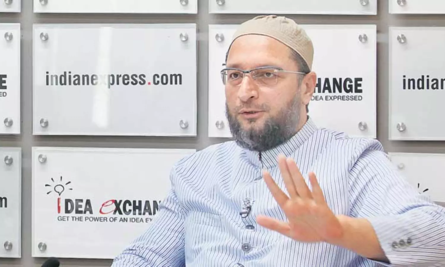 Delhi Police suffering from "both sideism", "balance-waad": Owaisi