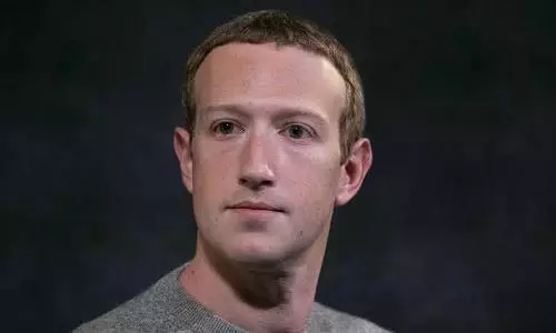 Zuckerbergs wealth crashes by $31 billion as Meta struggles in stock market