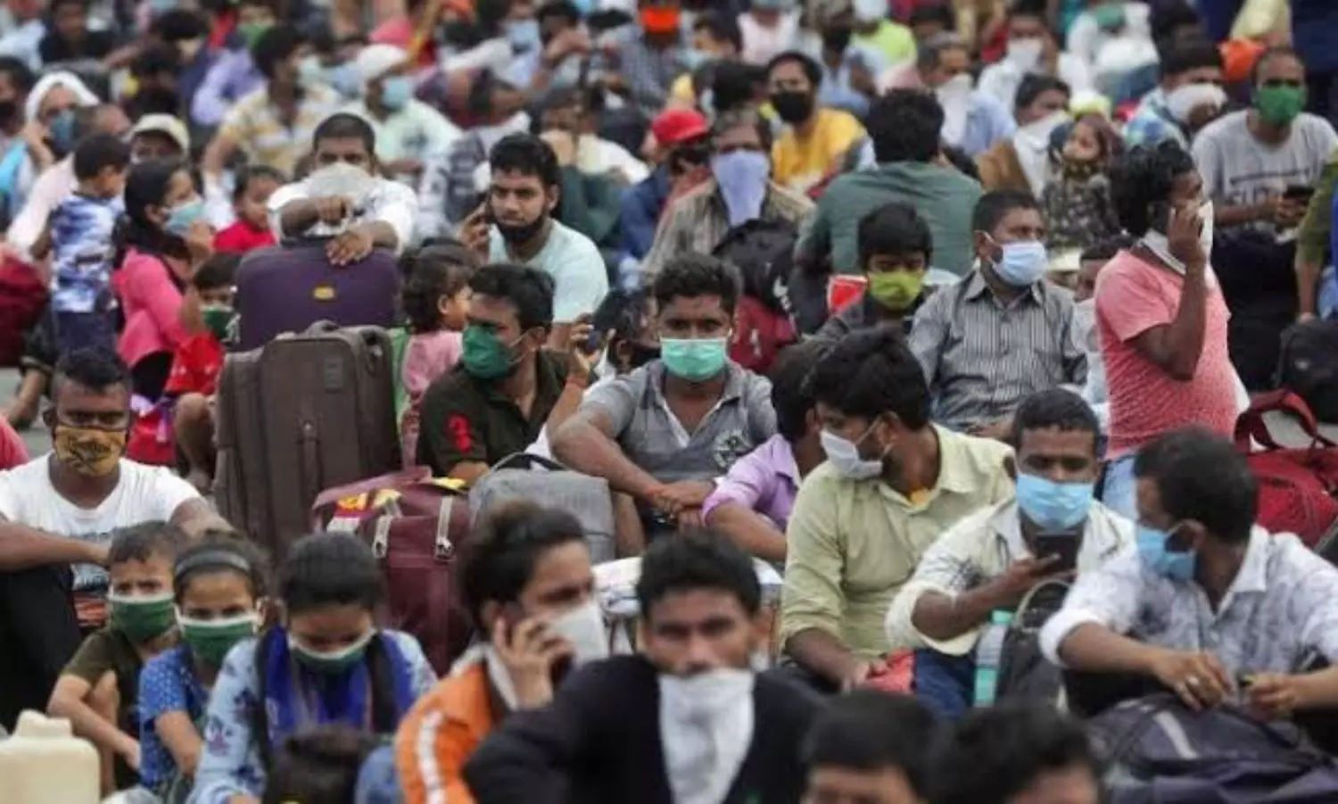 India records 1.27 lakh new cases, positivity rate drops to 7.9%