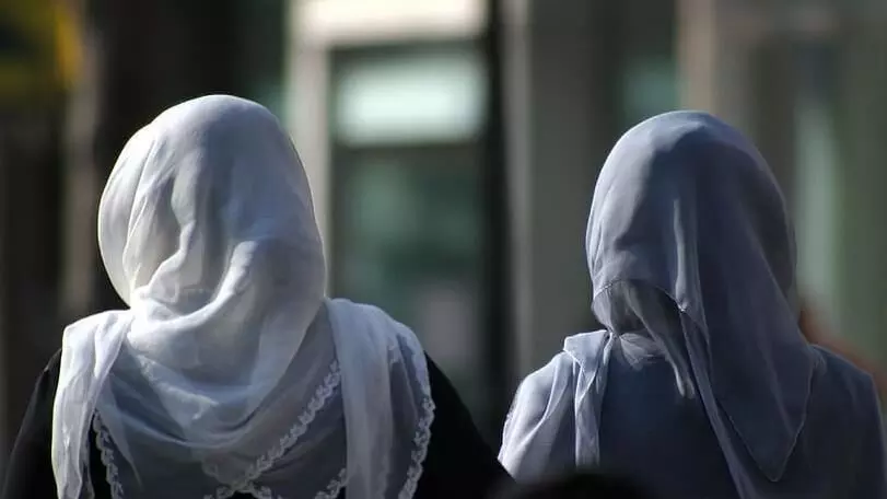 New plea in Karnataka HC seeks permission to wear hijab on Fridays, Ramzan