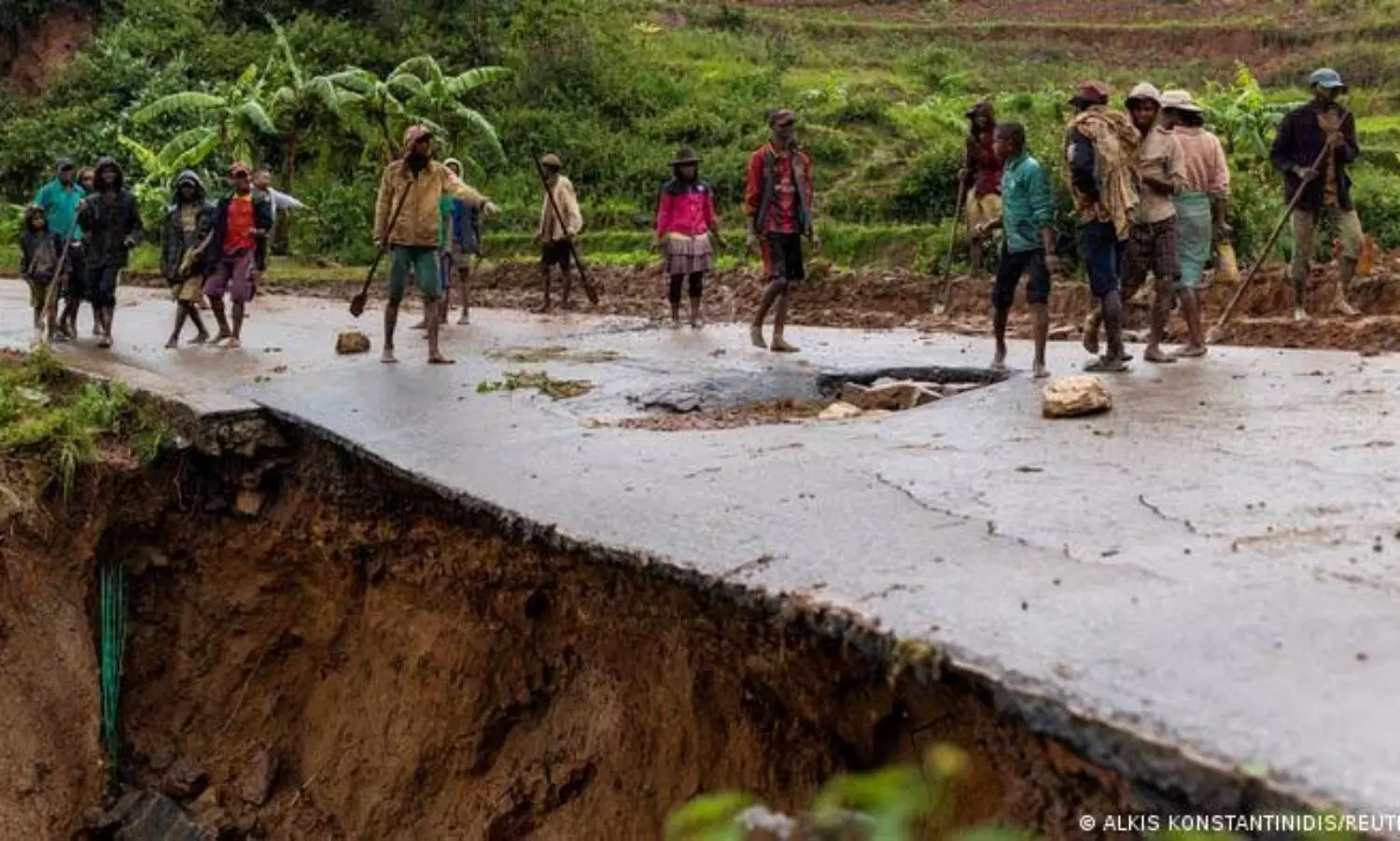 Cyclone Batsirai hits Madagascar, atleast 10 killed