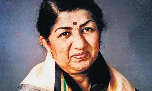 Bombay HC suspends judicial proceedings to mark Lata Mangeshkars death