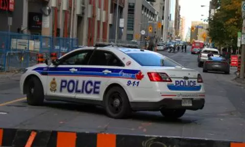 Protest against Covid 19 restrictions at Ottawa gains mass support