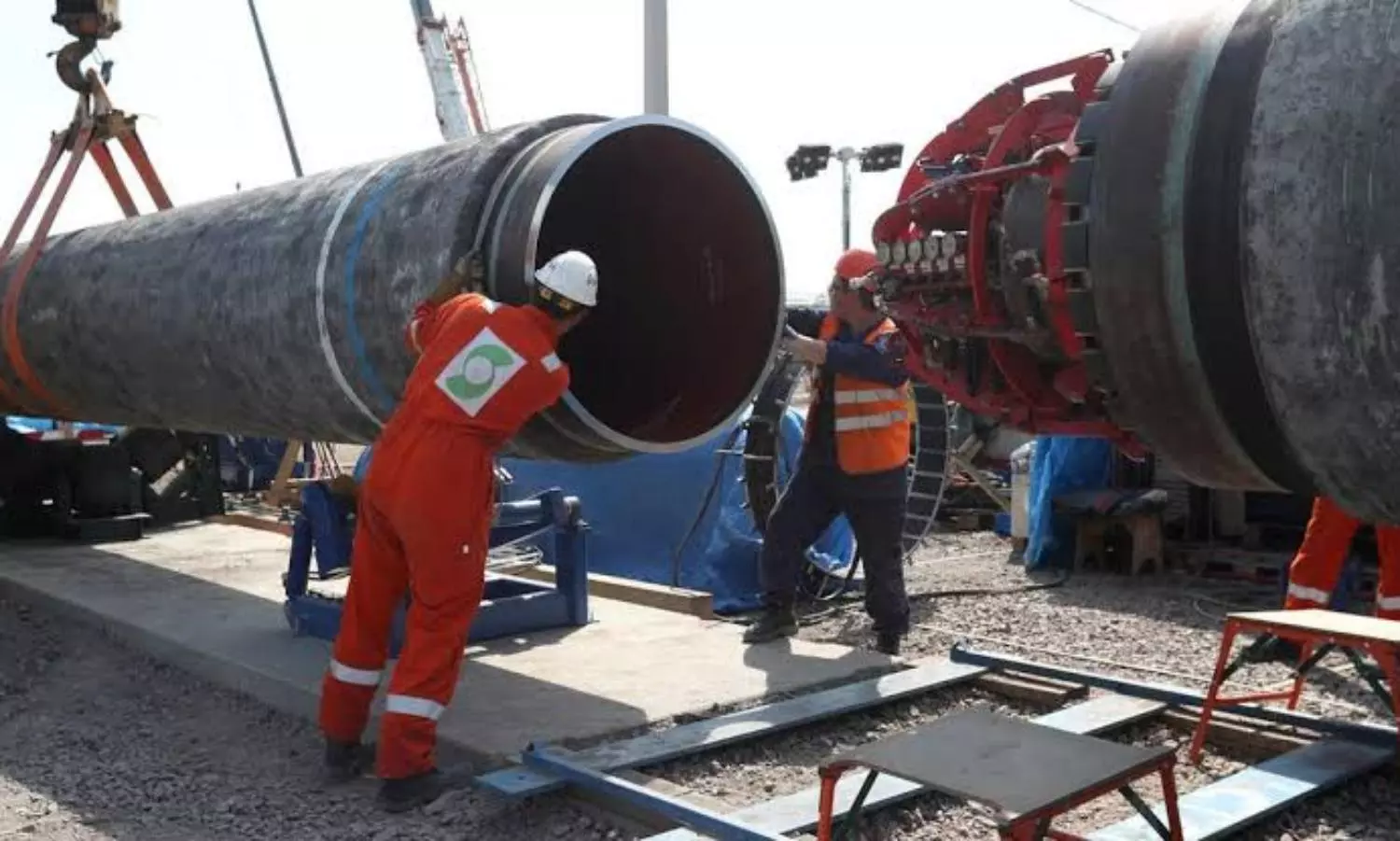 Biden says Russian pipeline could be targeted if border tensions persist