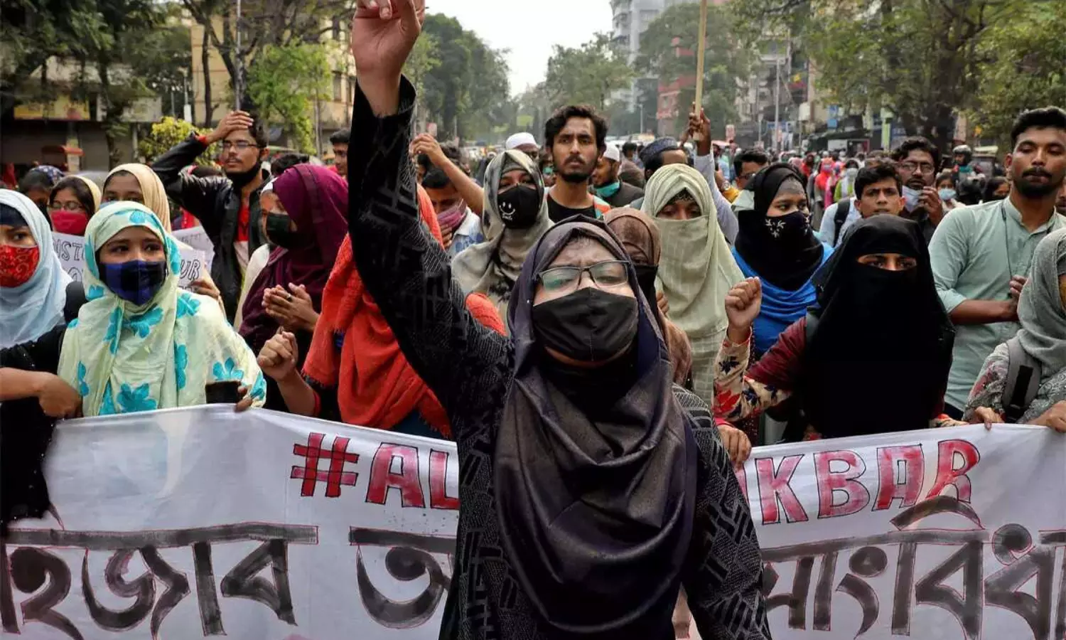 Pakistans senior ministers wade into hijab row in Karnataka