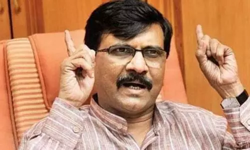 Raut backtracks from exposing BJP leaders, issues usual rhetoric