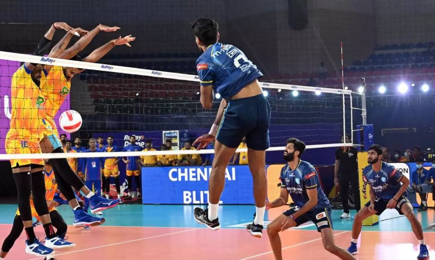 Resurgent Kochi knocks Chennai out of PVL