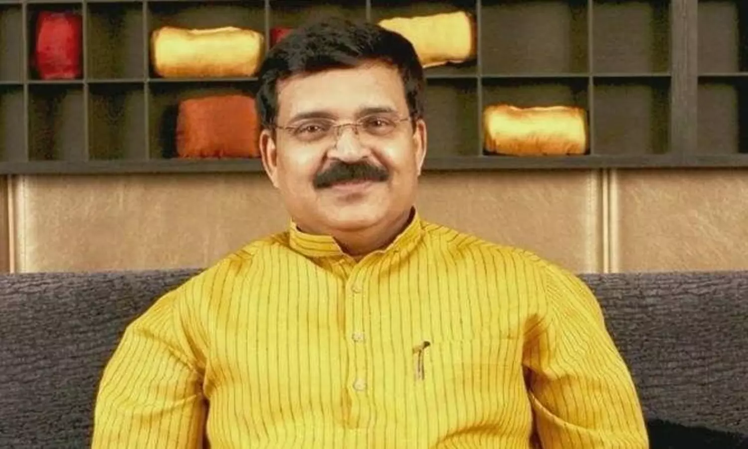 Shiv Sena leader denies rape charges, says conspiracy