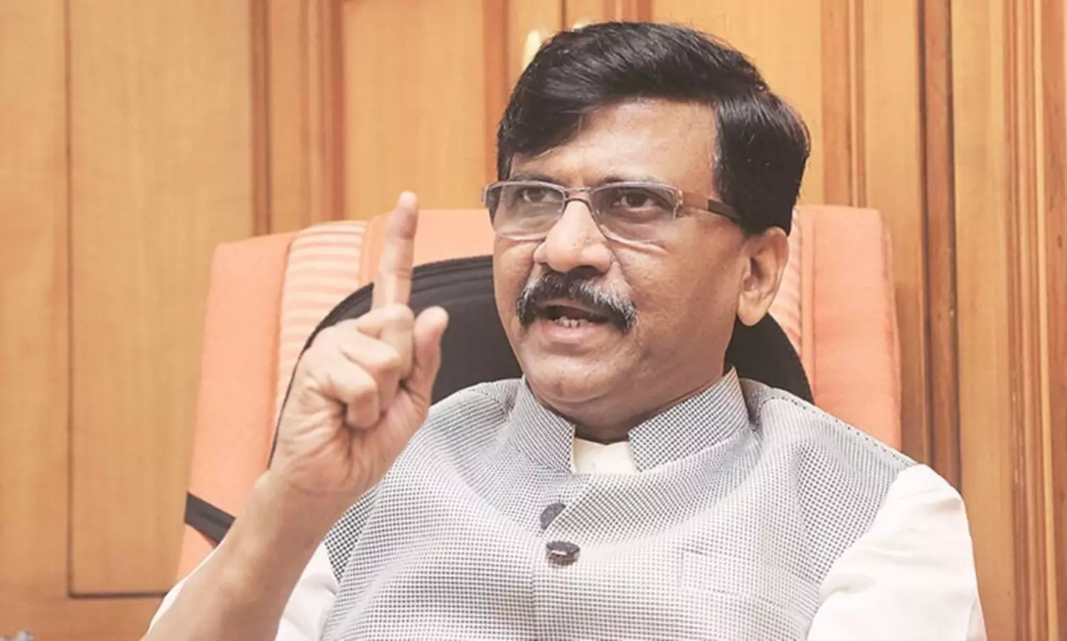 No more threats or face exposure: Sena MP warns BJP