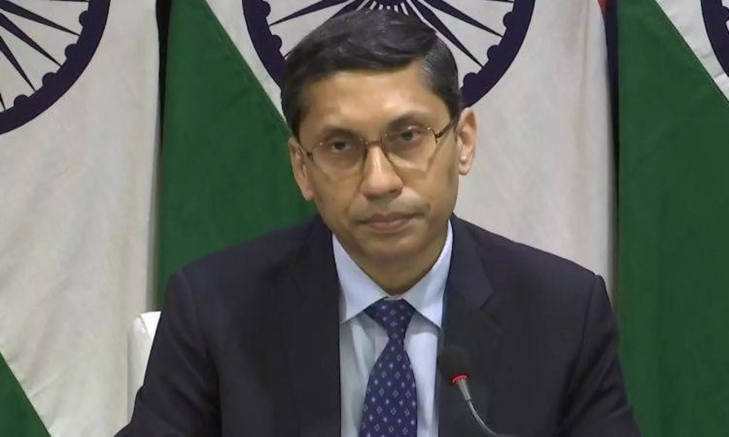 Dont go directly to borders: MEA advises students in Ukraine