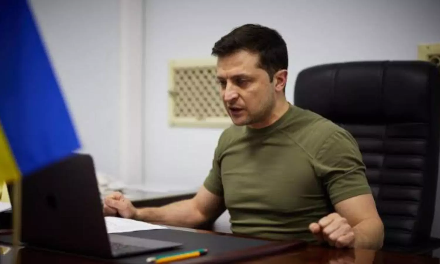 Ukraines president Zelensky to address US Senate today via Zoom