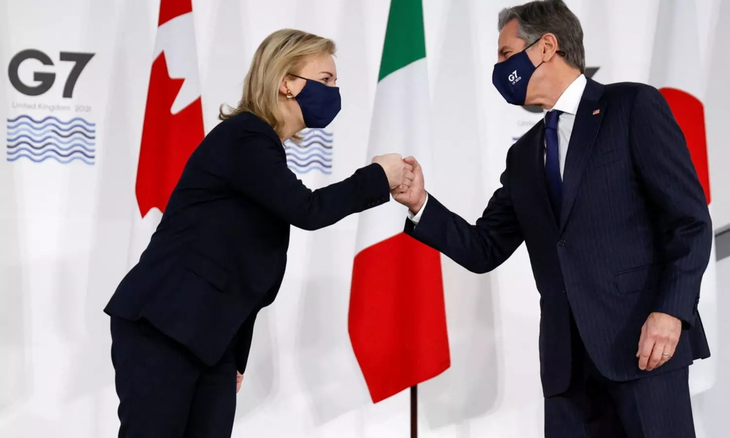 Crucial talks on Wednesday reg Ukraine between UK Foreign Secretary and US Secretary of State