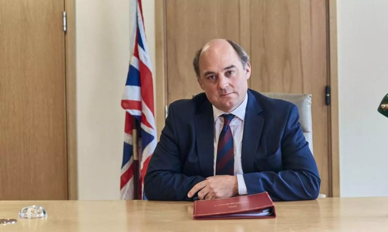 Britain to provide Ukraine portable missiles, anti-tank arms