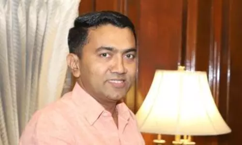 Poll Results: Goa CM Minister Pramod Sawant trailing  Cong