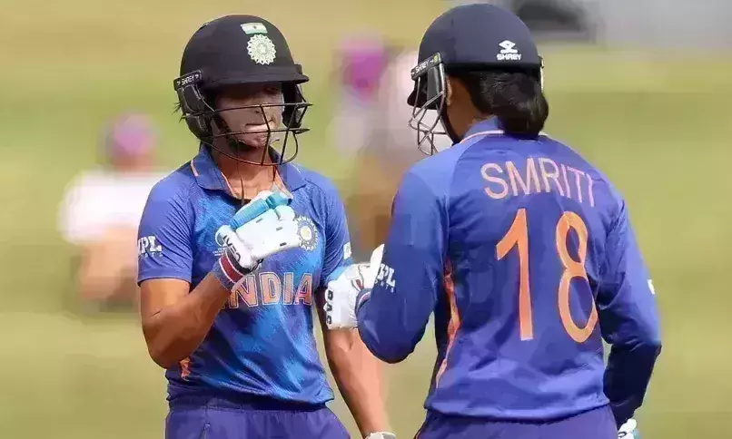 ICC WC: Indias Smriti, Harmanpreet puts 317/8 target for WI