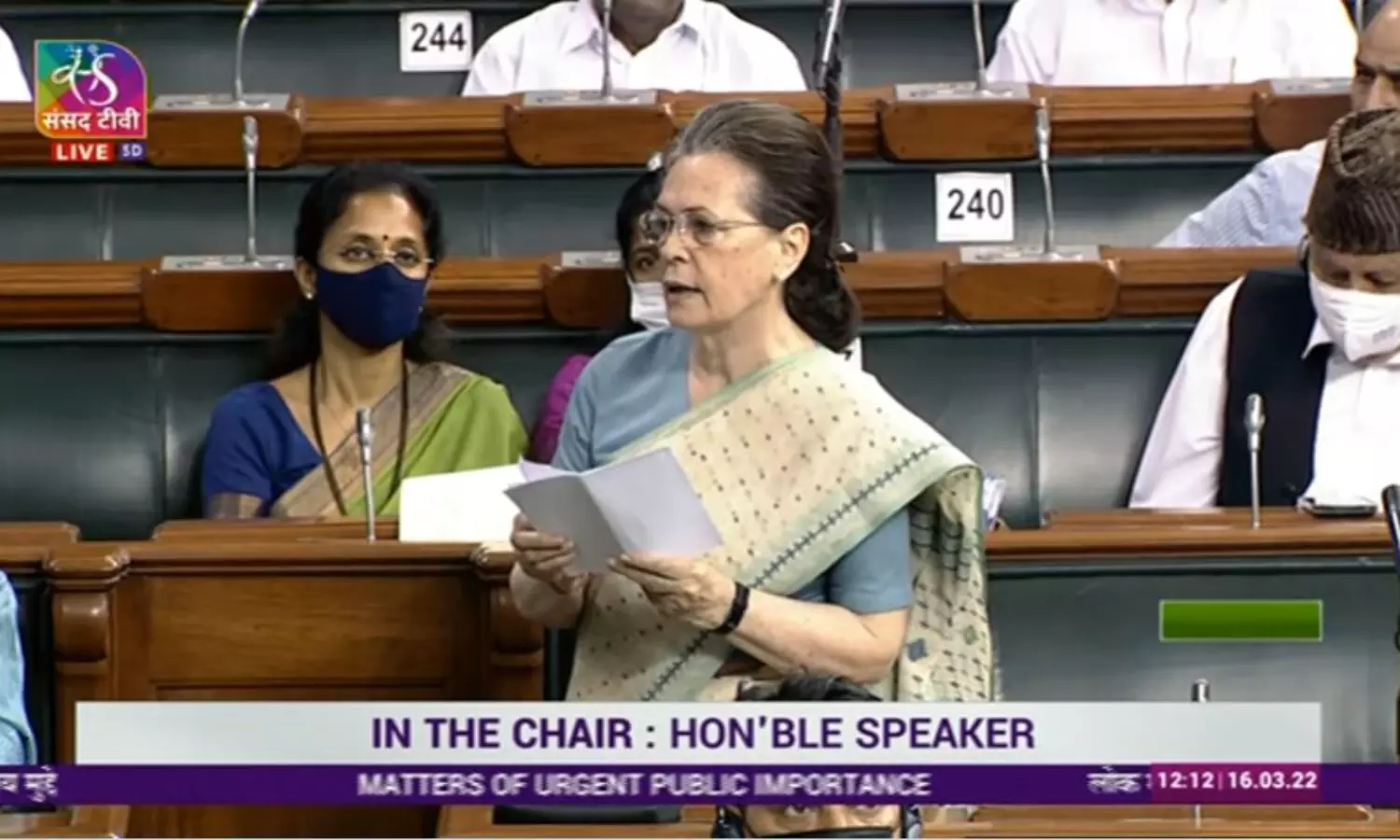 Sonia Gandhi urges Govt to tame FB, Twitter to protect democracy