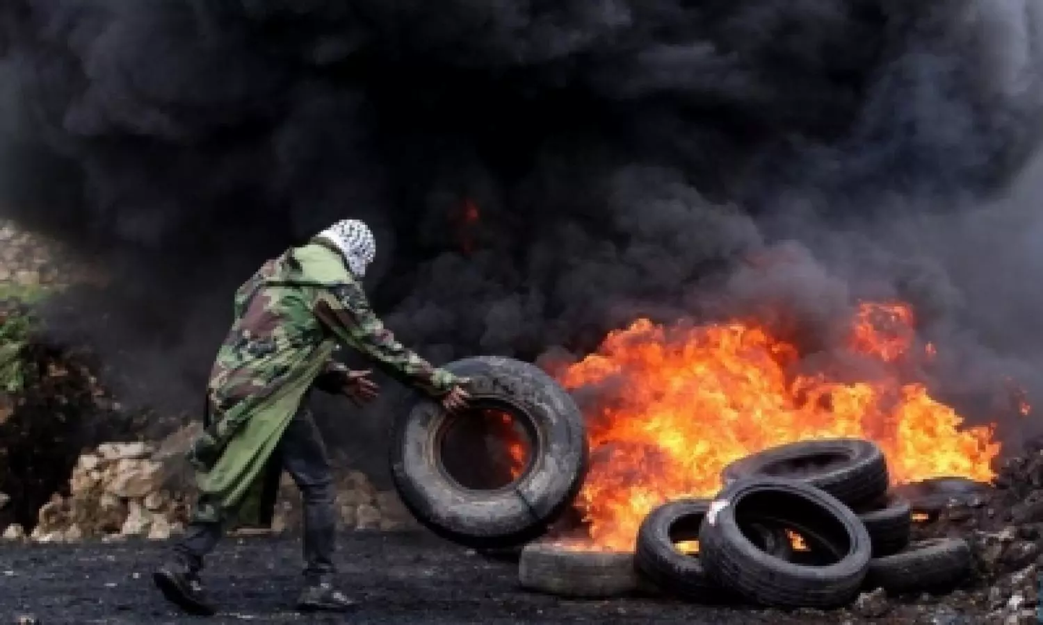 Israeli troops clash with Palestinian protesters in West Bank