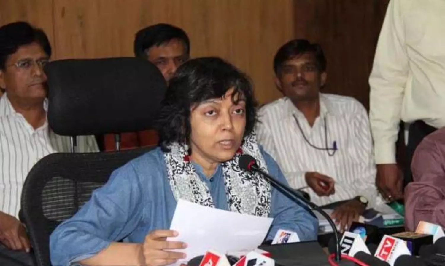 Children are taught opinions, arguments as history: Senior Educationist