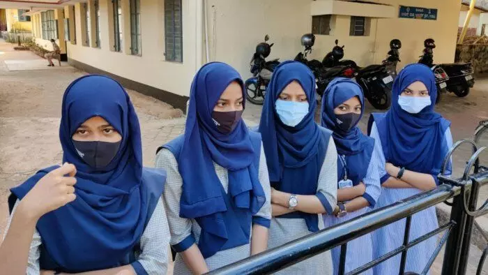 Hijab row: Muslim shopkeepers banned from temple fairs in coastal Karnataka