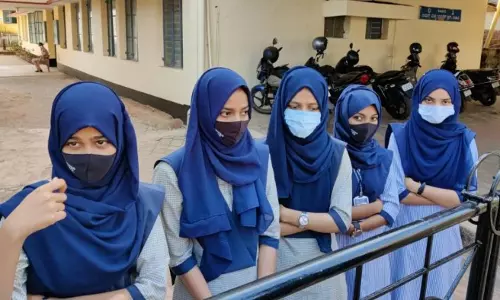 Hijab row: Muslim shopkeepers banned from temple fairs in coastal Karnataka