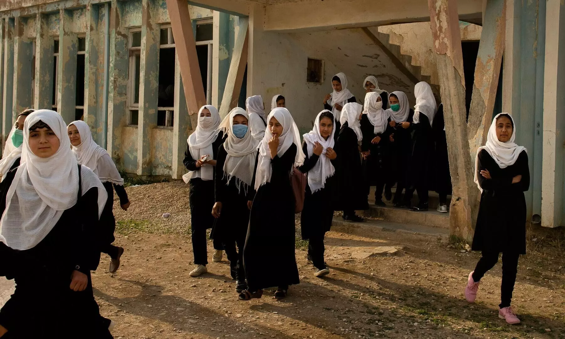 Talibans U-turn shutting schools on teenage girls shocks many